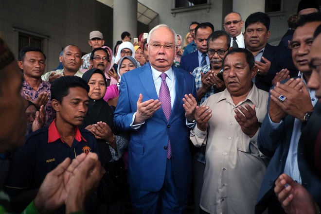 Cựu Thủ tướng Malaysia Najib Razak bị cáo buộc tham nhũng và sử dụng công quỹ phục vụ cá nhân khi còn đương chức (Nguồn: Bloomberg)