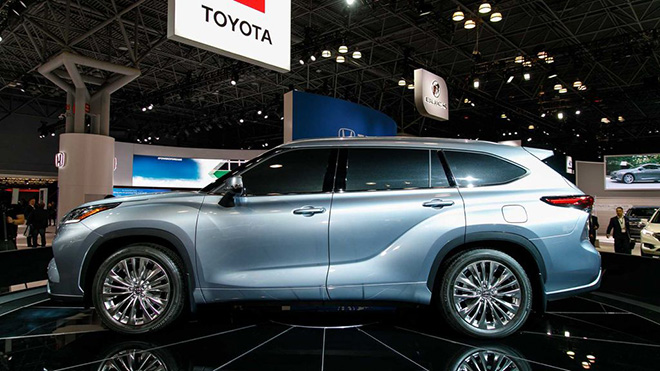 Toyota Highlander 2020 ra mắt với hệ thống khung gầm hoàn toàn mới, giá từ 802 triệu đồng - 3