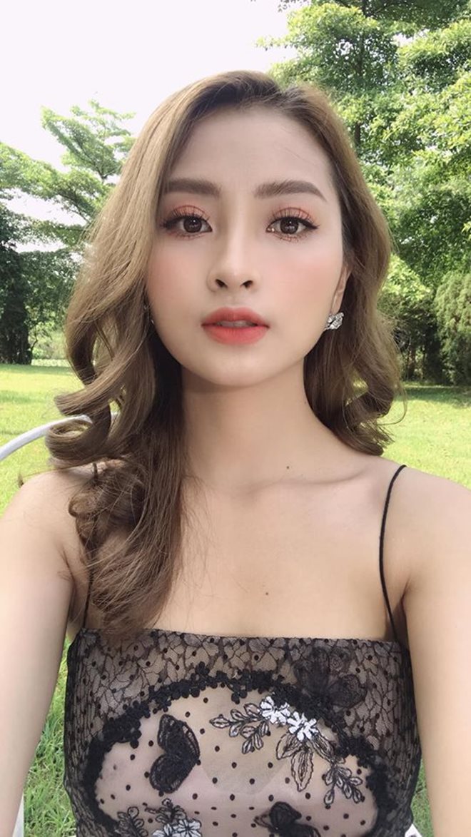 2 nữ MC xinh đẹp VTV không được dùng tên thật khi lên sóng là ai? - 1