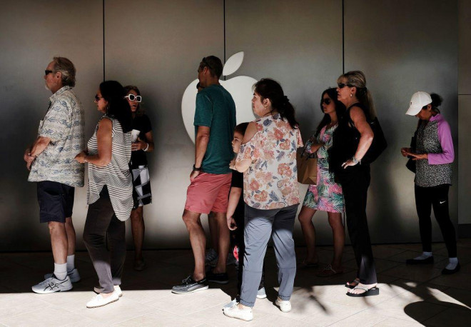 Nhân viên Apple Store tiết lộ sai lầm lớn nhất của khách hàng khi đi sửa máy - 1