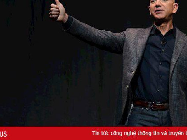 Công nghệ thông tin - 10 năm Jeff Bezos, ông trùm đế chế Amazon: Sự nghiệp, tình ái, "đầu hói" và vinh quang