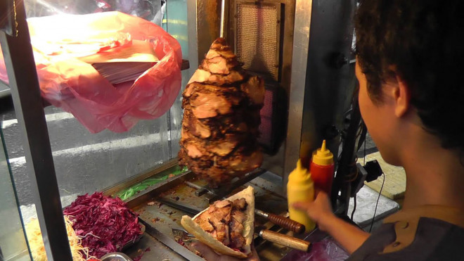 Nơi từ chối uống trà - bạn thành người kỳ lạ - 2