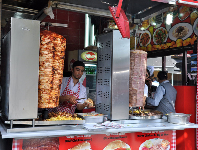 Bánh mì doner kebap