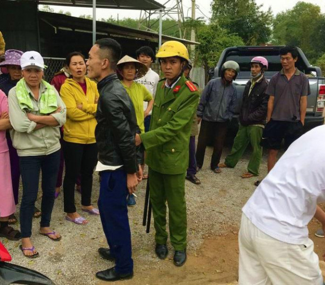 Nguyễn Văn Dũng bị khống chế bắt giữ