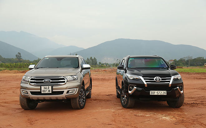 So sánh Ford Everest AT với Toyota Fortuner AT - 1