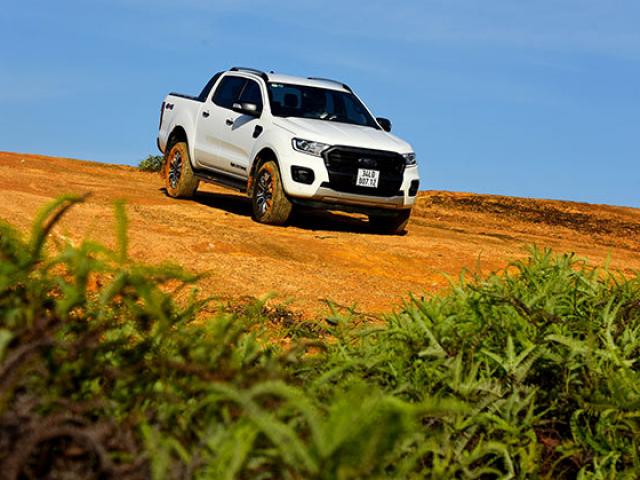 Thị trường - Tiêu dùng - Ford Ranger tích hợp nhiều công nghệ an toàn hơn xe con