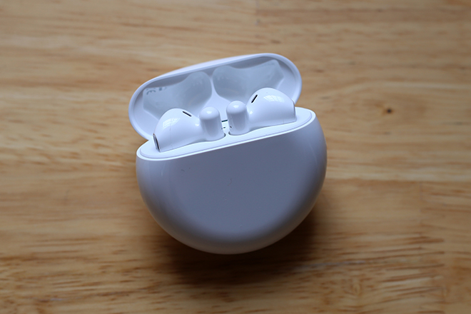 Ảnh thực tế tai nghe không dây khử tiếng ồn FreeBuds 3, "sát thủ" AirPods - 7