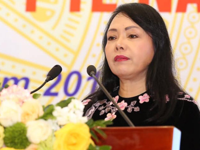 Ngày 22/11, Quốc hội chính thức bỏ phiếu miễn nhiệm Bộ trưởng Bộ Y tế Nguyễn Thị Kim Tiến.