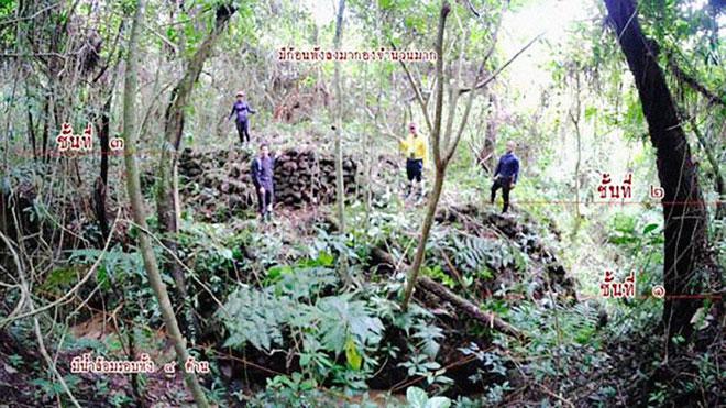 Tìm thấy ngôi đền bị mất trong rừng rậm Thái Lan - 1