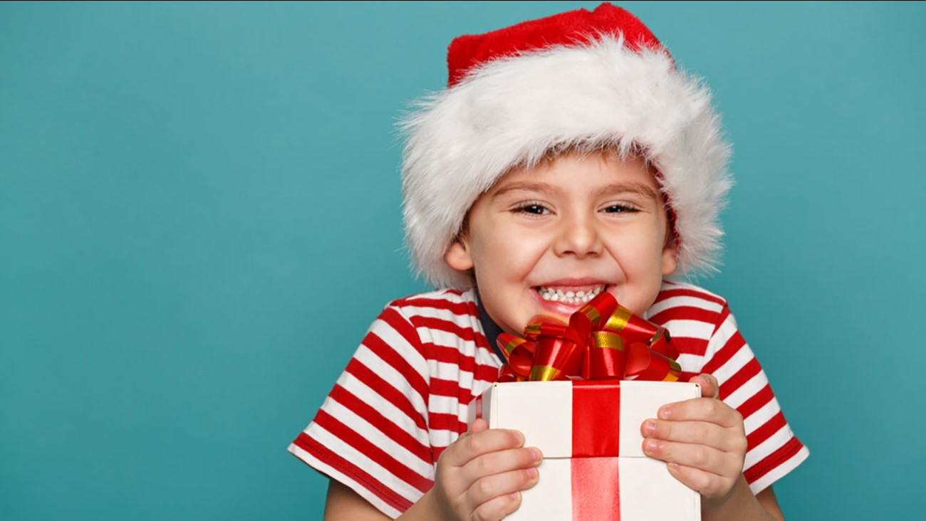 Giúp mẹ thông thái chuẩn bị quà giáng sinh cho bé theo từng giai đoạn ngay từ lúc mới sinh - 5