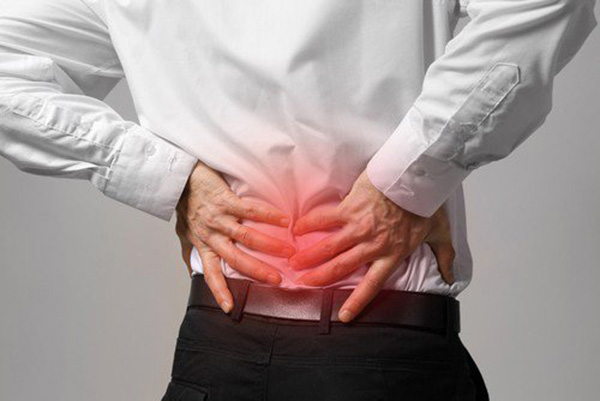 Nguy hiểm khi "tự ý" uống thuốc giảm đau điều trị đau xương khớp - 3