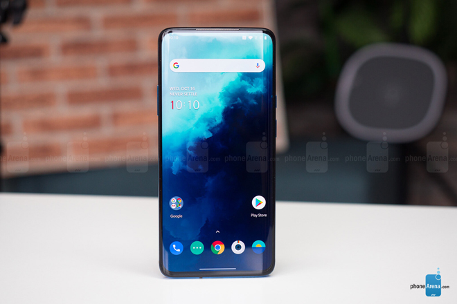 OnePlus 7T Pro nằm trong top 3 smartphone được yêu thích nhất.