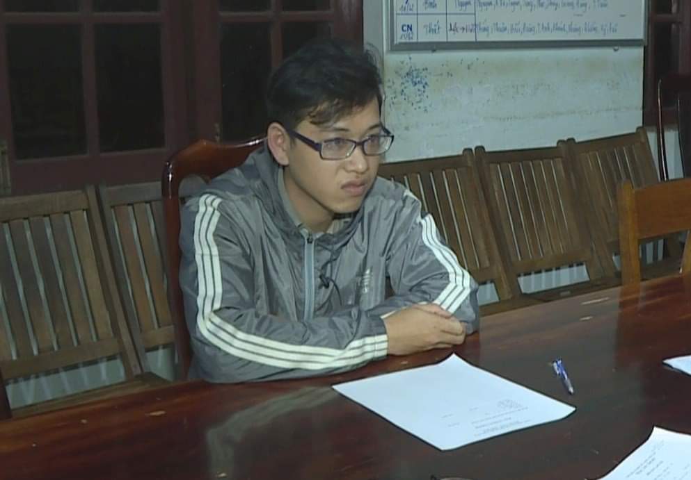 Đối tượng Bảo tại cơ quan công an