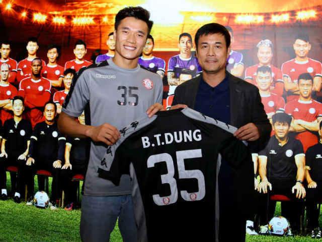 Bóng đá - Thủ môn Bùi Tiến Dũng ra mắt CLB TP.HCM: Mặc số áo "lạ", nói gì về Công Phượng?