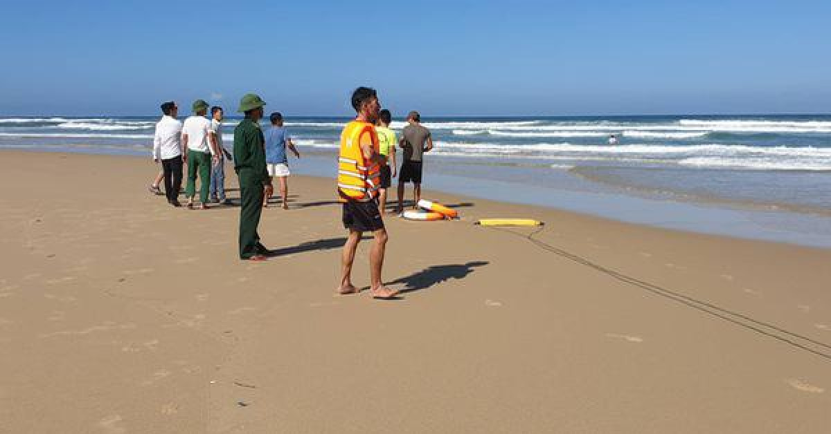 Tin tức trong ngày - Thi thể du khách mất tích ở biển Tam Thanh trôi xa 1,5 km