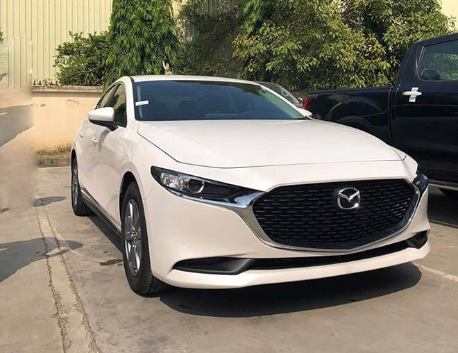 Mazda3 thế hệ mới bản tiêu chuẩn 719 triệu đồng khác gì về trang bị so với bản cao cấp - 2