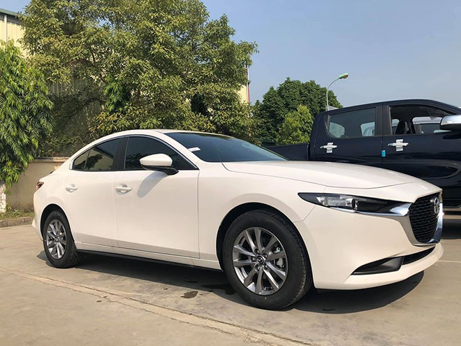 Mazda3 thế hệ mới bản tiêu chuẩn 719 triệu đồng khác gì về trang bị so với bản cao cấp - 6