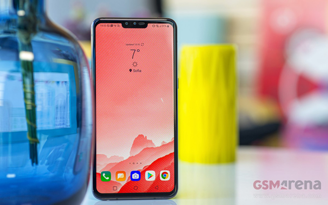 LG V60 ThinQ 5G đẹp thế này thì không "ngán" smartphone nào, kể cả iPhone 11 Pro - 1