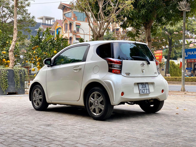 Toyota iQ đời 2011 được chủ xe rao bán cao hơn Toyota Vios mới - 4