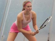 Thể thao - &quot;Thánh nữ” tennis 17 tuổi 1m85 đẹp hơn cả Sharapova-Kournikova gây sốt 2019