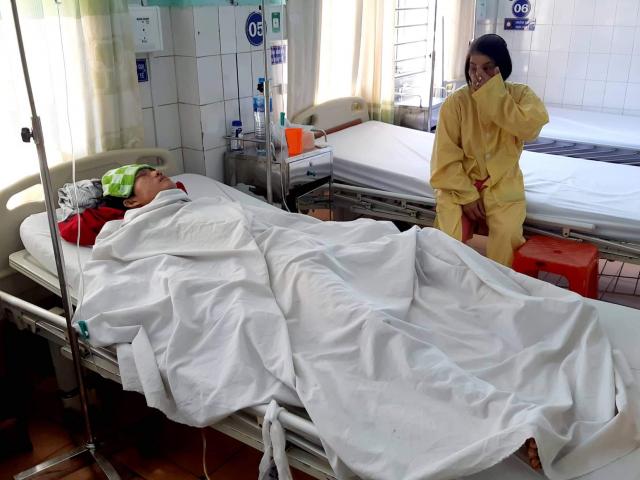 Tin tức trong ngày - 2 người tử vong sau tiếng nổ kinh hoàng trong chòi rẫy