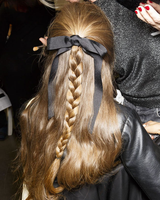 13 kiểu tóc mới lạ giúp nàng thêm xinh đẹp, cuốn hút đón năm mới - 9