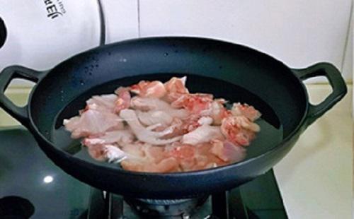 Sao phải lo thịt heo tăng giá bởi có một món ngon từ gà không thể chối từ - 1
