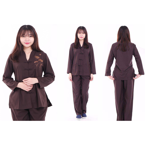 Những bộ áo lam đi chùa nhã nhặn và kín đáo.