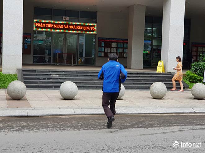 Nên di dời 43 quả cầu đá "quây" trước Trung tâm Hành chính TP Đà Nẵng? - 12