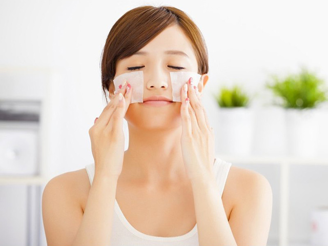 Tư vấn làm đẹp - Cách chăm sóc da sau điều trị sẹo rỗ