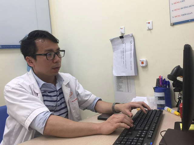 BS Đinh Hữu Việt, BV Nam học và Hiếm muộn Hà Nội cho biết vừa điều trị thành công cho bệnh nhân không có tinh trùng.