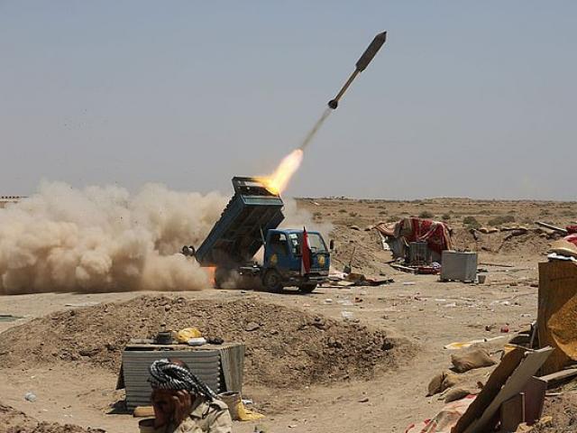 Thế giới - Hơn 10 tên lửa nã vào căn cứ quân sự Mỹ tại Iraq