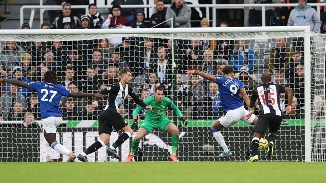 Trực tiếp bóng đá Newcastle - Everton: Đội khách may mắn, chủ nhà quyết gỡ hòa - 8