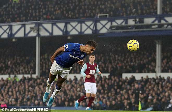 Trực tiếp bóng đá Newcastle - Everton: Dốc toàn lực cuối hiệp 1 - 18