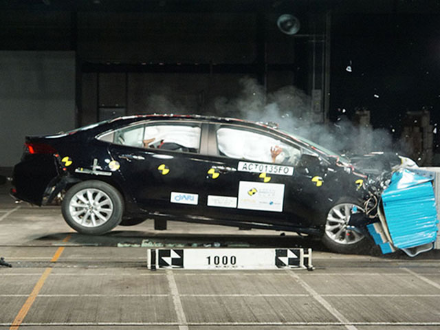 ASEAN NCAP chứng nhận Toyota Altis thế hệ mới đạt chuẩn 5 sao về an toàn