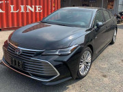 Cận cảnh Toyota Avalon Hybrid Limited 2020 đầu tiên tại Việt Nam, giá gần 4 tỷ đồng