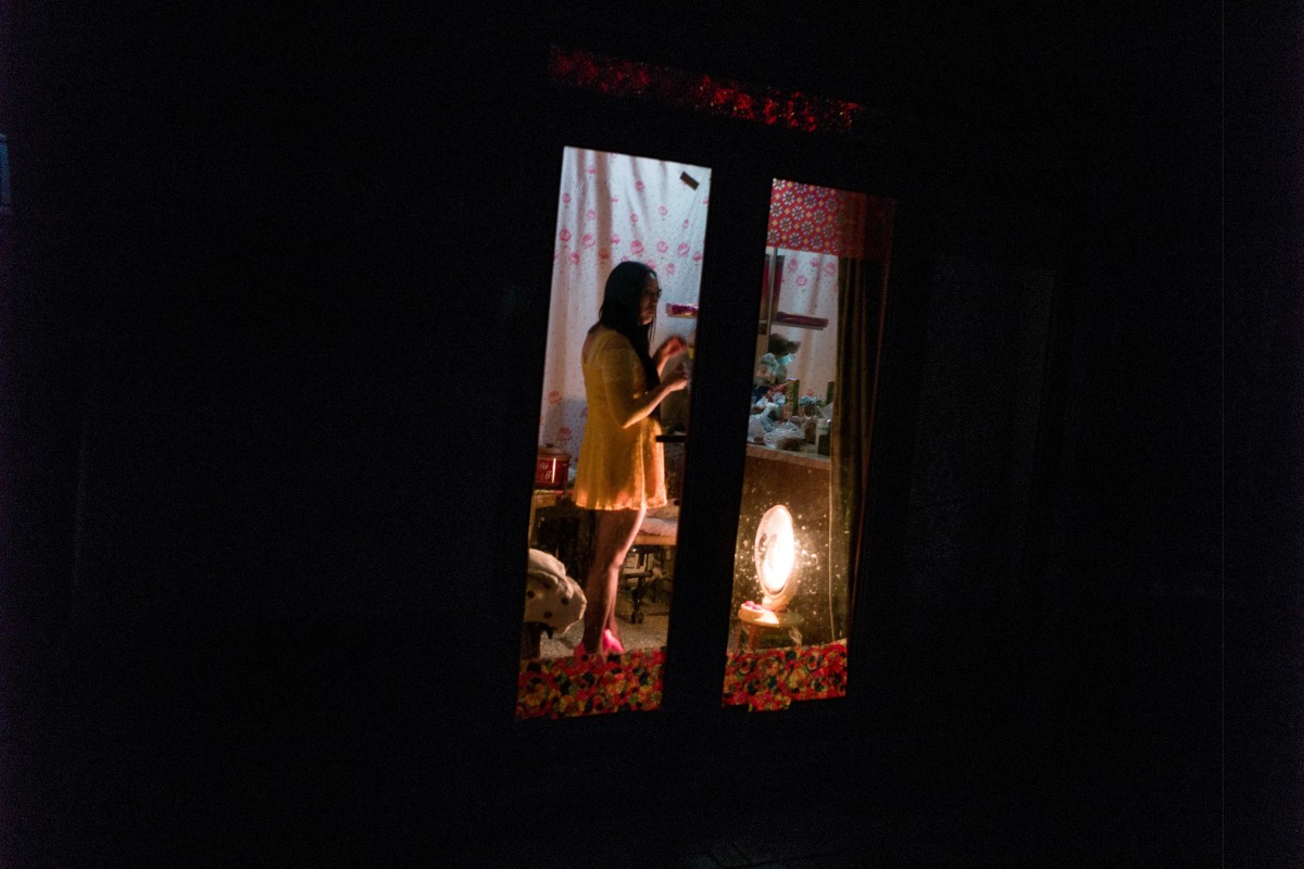 Gái mại dâm hành nghề ở Bắc Kinh, Trung Quốc.