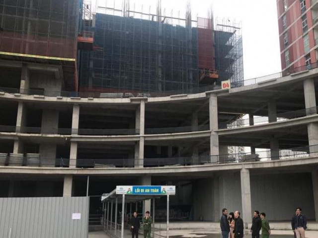 Kinh doanh - Bên trong Usilk City, khu căn hộ bỏ hoang "khủng" nhất Hà Nội