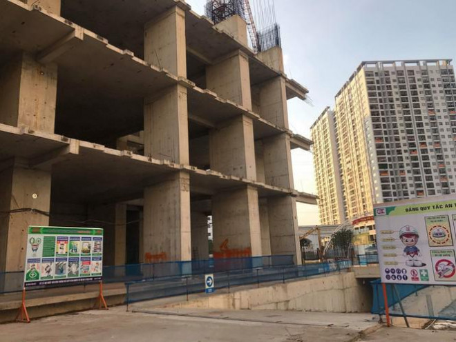 Tình trạng người dân căng băng rôn phản đối chủ đầu tư, khiếu kiện lên cơ quan chức năng diễn ra hết sức nhức nhối…