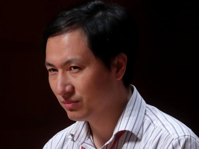 Thế giới - Người tạo ra em bé chỉnh sửa gen đầu tiên thế giới lĩnh án tù