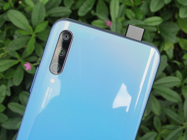 Dế sắp ra lò - "Đập hộp" Huawei Y9s, giá 6,49 triệu đồng, có camera chính 48MP