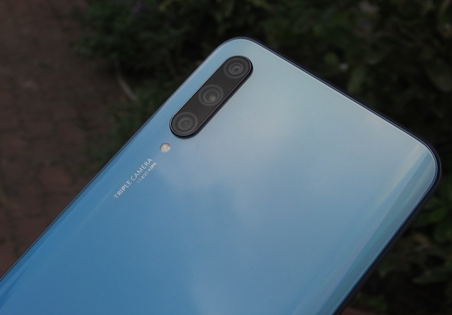 "Đập hộp" Huawei Y9s, giá 6,49 triệu đồng, có camera chính 48MP - 3