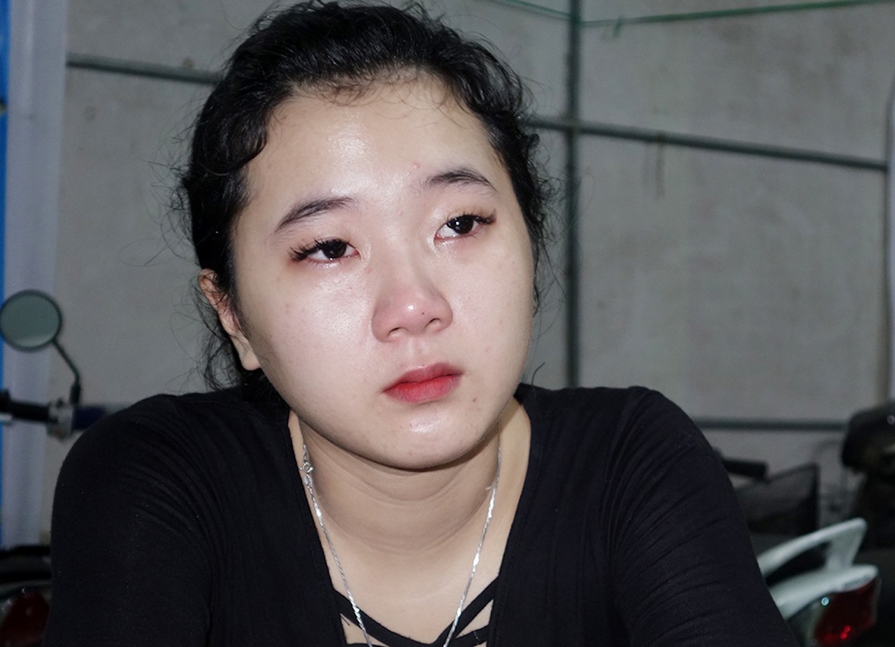 Phương Anh tại cơ quan công an.