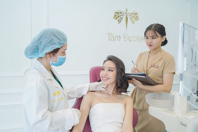 Hoa hậu Thu Hoàng rạng rỡ trong ngày khai trương Nha khoa Tấm Dentist ở TP.HCM - 6