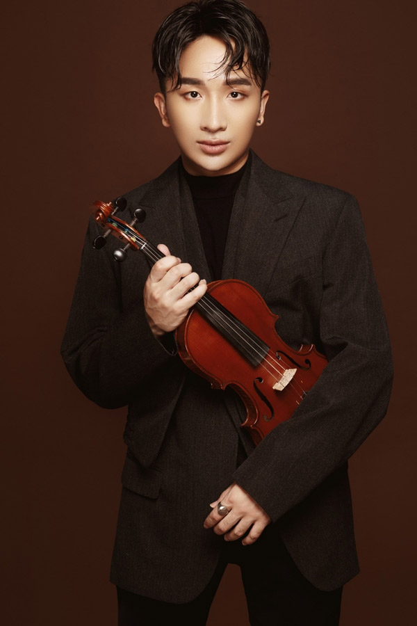 Hoàng Rob “chơi lớn" với Live Violin Concert Đương đại đầu tiên trên du thuyền tại Việt Nam - 2