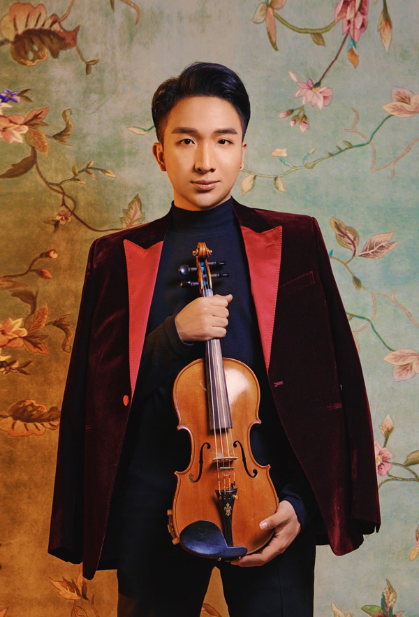 Hoàng Rob “chơi lớn" với Live Violin Concert Đương đại đầu tiên trên du thuyền tại Việt Nam - 5