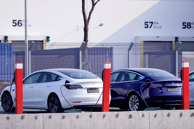 Tesla Model 3 sản xuất tại Trung Quốc đã chính thức được bán ra - 3