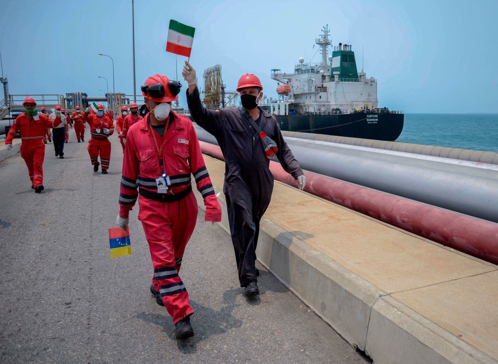 Venezuela và Iran vẫn tiếp tục hợp tác trong lĩnh vực dầu mỏ bất chấp lệnh cấm của Myx (Nguồn: Bloomberg)