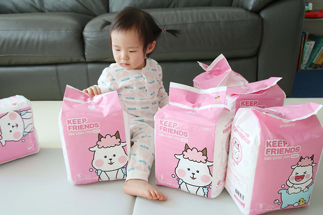 Tã bỉm Enblanc thấm hút nhanh chóng giúp bé giảm hăm ngứa