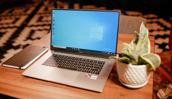 Máy tính xách tay Matebook D15 gọn nhẹ nhưng mạnh mẽ, cực kì phù hợp cho những bạn học sinh sinh viên, giá chỉ còn dưới 13 triệu đồng.